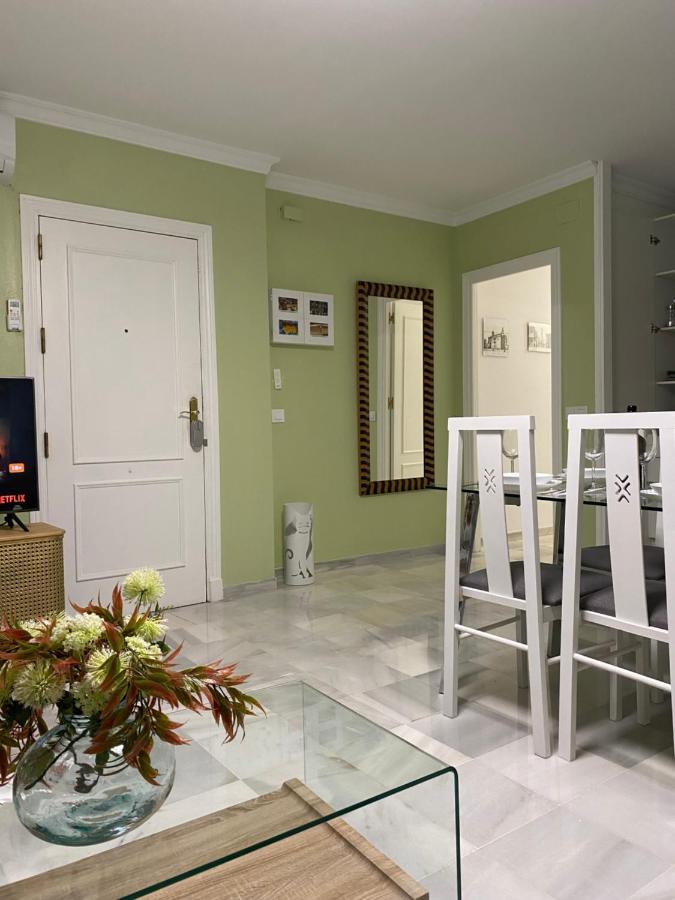 Apartamento Centrico “Los Pajaritos” Con Garaje. Jerez de la Frontera Exterior foto